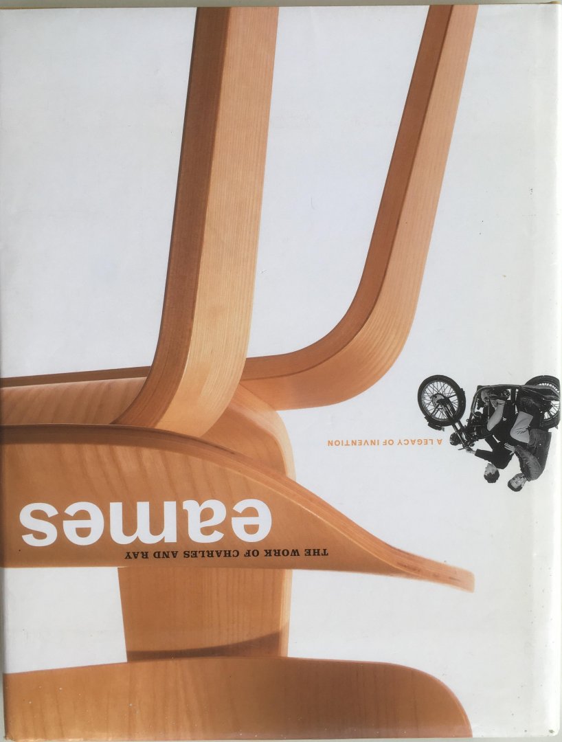 Albrecht, Donald (introduction) - The work of Charles and Ray Eames: A Legacy of Invention.