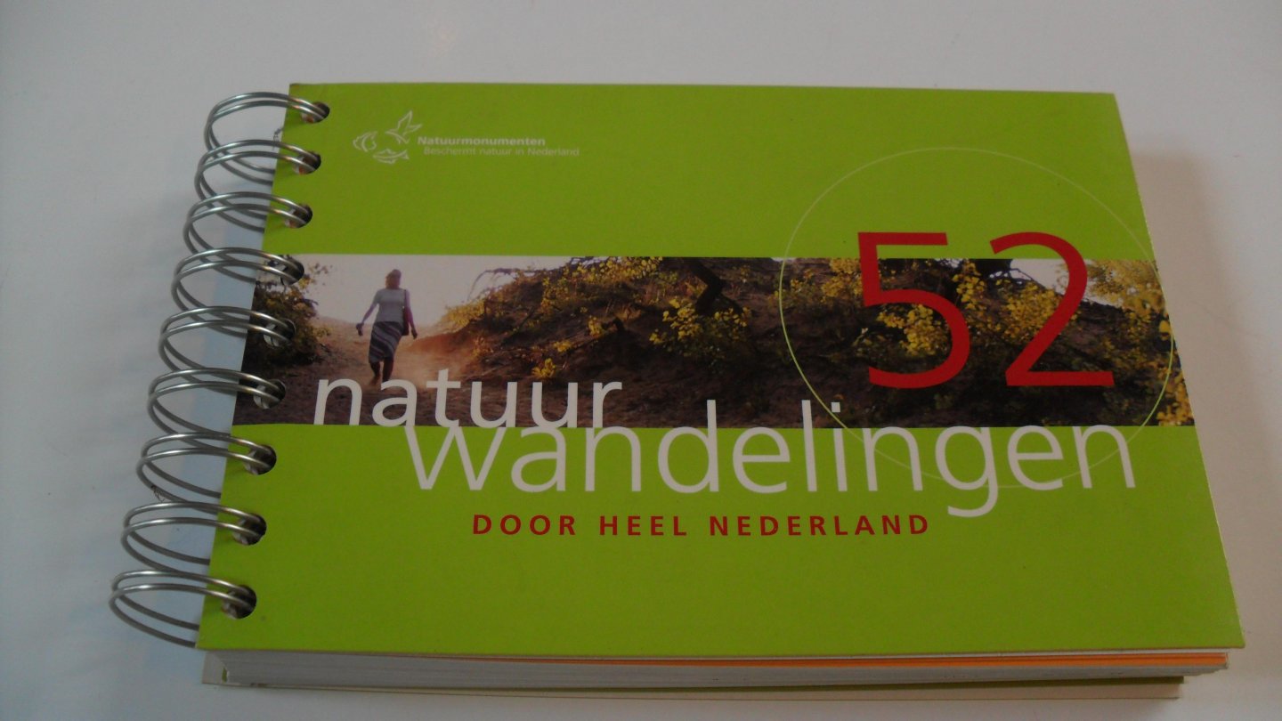 Maes & den Hartog - 52 natuurwandelingen door heel Nederland
