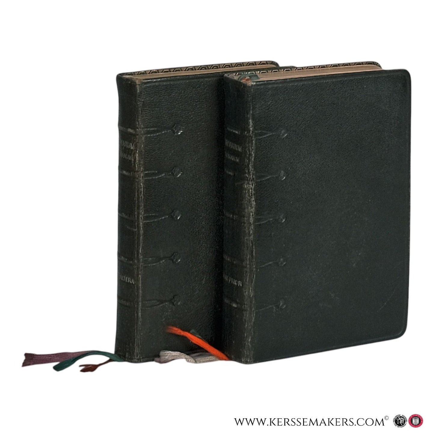 Breviary - Breviarium Romanum: - Breviarium Romanum. Ex decreto SS. Concilii Tridentini Restitutum Summorum Pontificum Cura Recognitum. Cum textu psalmorum e versione PII Papae XII auctoritate edita. (complete in 2 volumes). Pars Prior - Pars Altera.