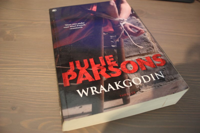 Parsons, Julie - WRAAKGODIN