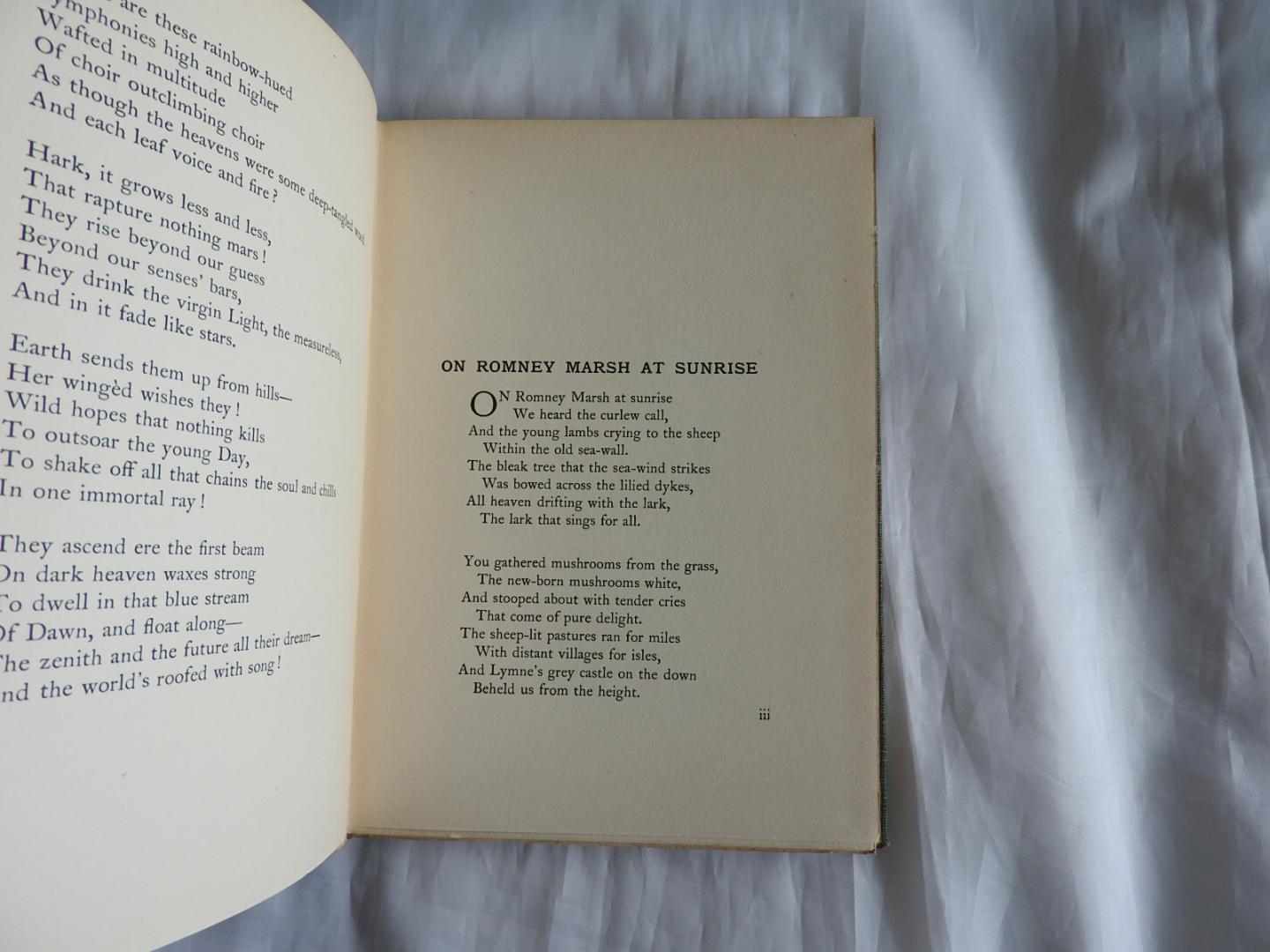 Trench, Herbert - Deirdre Wedded - Later Poems with Deirdre Wedded and Other Poems - Song for the funeral of a boy ; Shakespeare ; A charge, and other poems