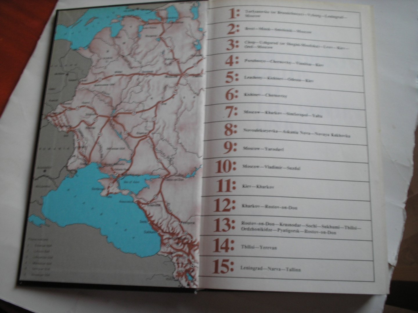 Zadvorny, Leonid - Motorists' guide to the Soviet Union