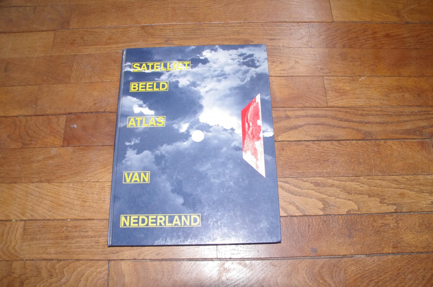  - Satellietbeeldatlas van nederland / druk 1
