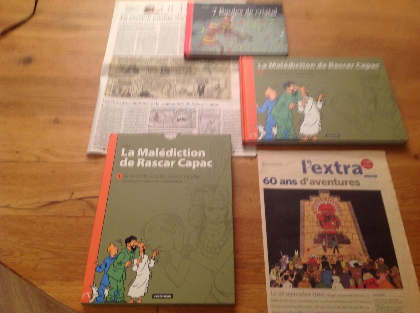Hergé - Les Mystères des 7 Boules de cristal. Met extra's