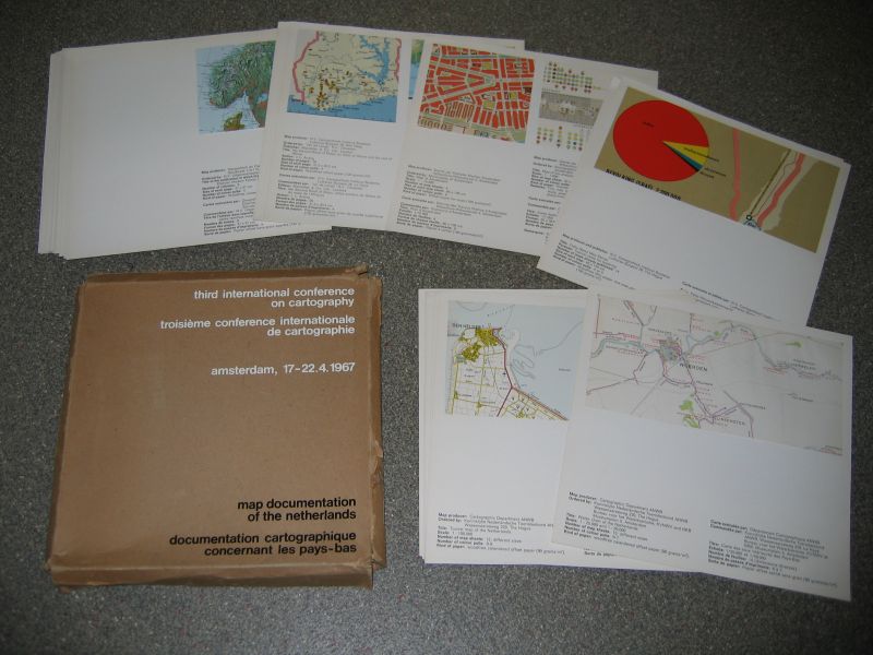  - Third international conference on cartography. Map documentation of the Netherlands. Troisième conference internaionale de cartographie. Documentation cartographique concernant les pays-bas. Amsterdam 17-22.4.1967