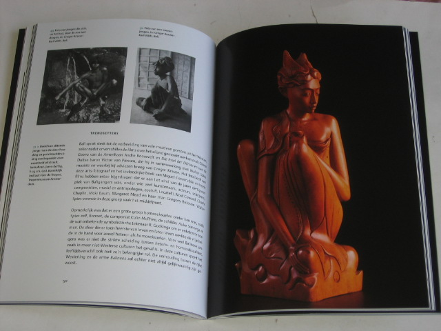 Leidelmeijer, Frans - Art Deco beelden van Bali, 1930-1970, van souvenir tot kunstobject