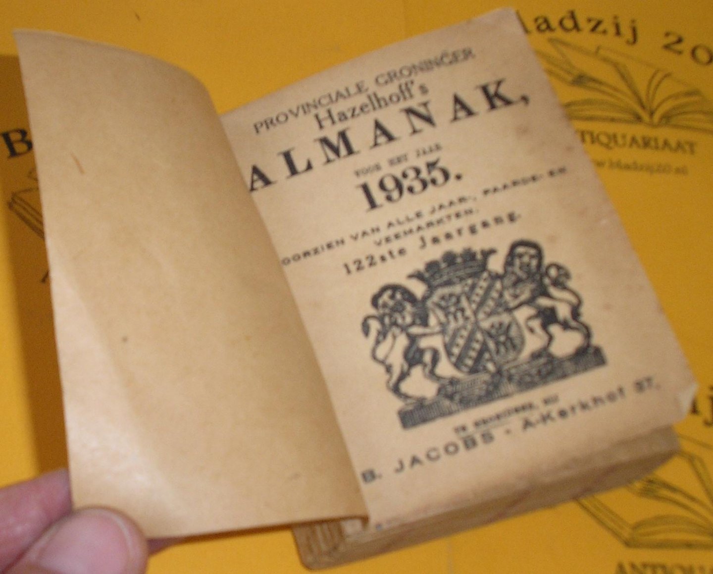Hazelhoff's Almanak 193. - Provinciale Groninger Hazelhoff's Almanak voor het jaar 1935.