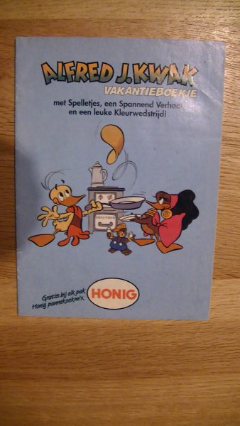  - Alfred J. Kwak vakantieboekje met spelletjes, een spannend verhaal en een leuke kleurwedstrijd!