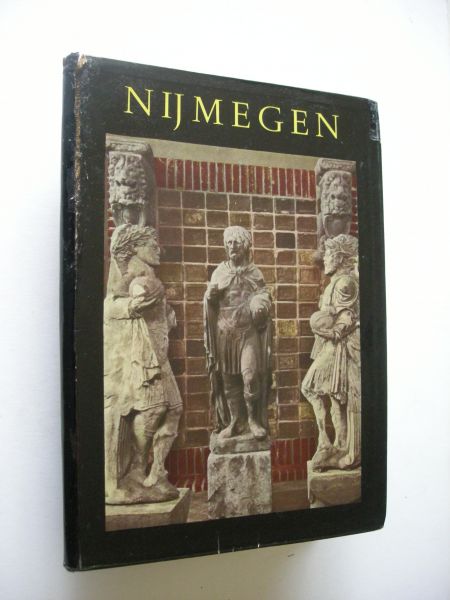 Seveke, J, tekst / Drent, L.,fotogr., vertaald Ned/Duits - Nimwegen, Bilder aus dem Leben der Kaiserstadt der Niederlande. Im Jahre der Kronfeier.