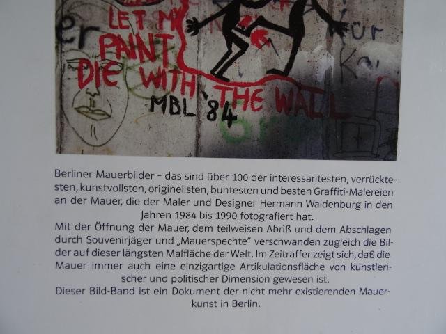 Waldenburg, Hermann. - Berliner Mauerbilder.   (foto's.)