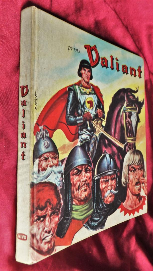 Foster, Harold R. - Het grote Prins Valiant-boek / De sage van het zingende zwaard [1.dr]
