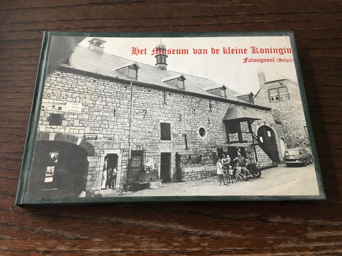  - Het museum van de kleine koningin, Flamignoul België