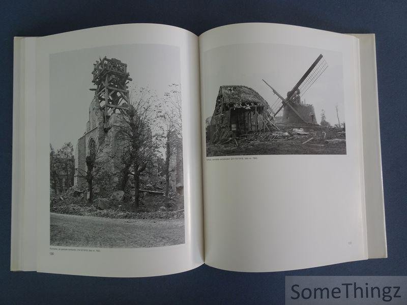 Vandevorst, Kris / Dhuicque, Eugène [fotograaf] / Stynen, Herman en Meganck, Leen. - Mission Dhuicque, 1915-18/2015 : het verwoeste gewest / the devasted region.