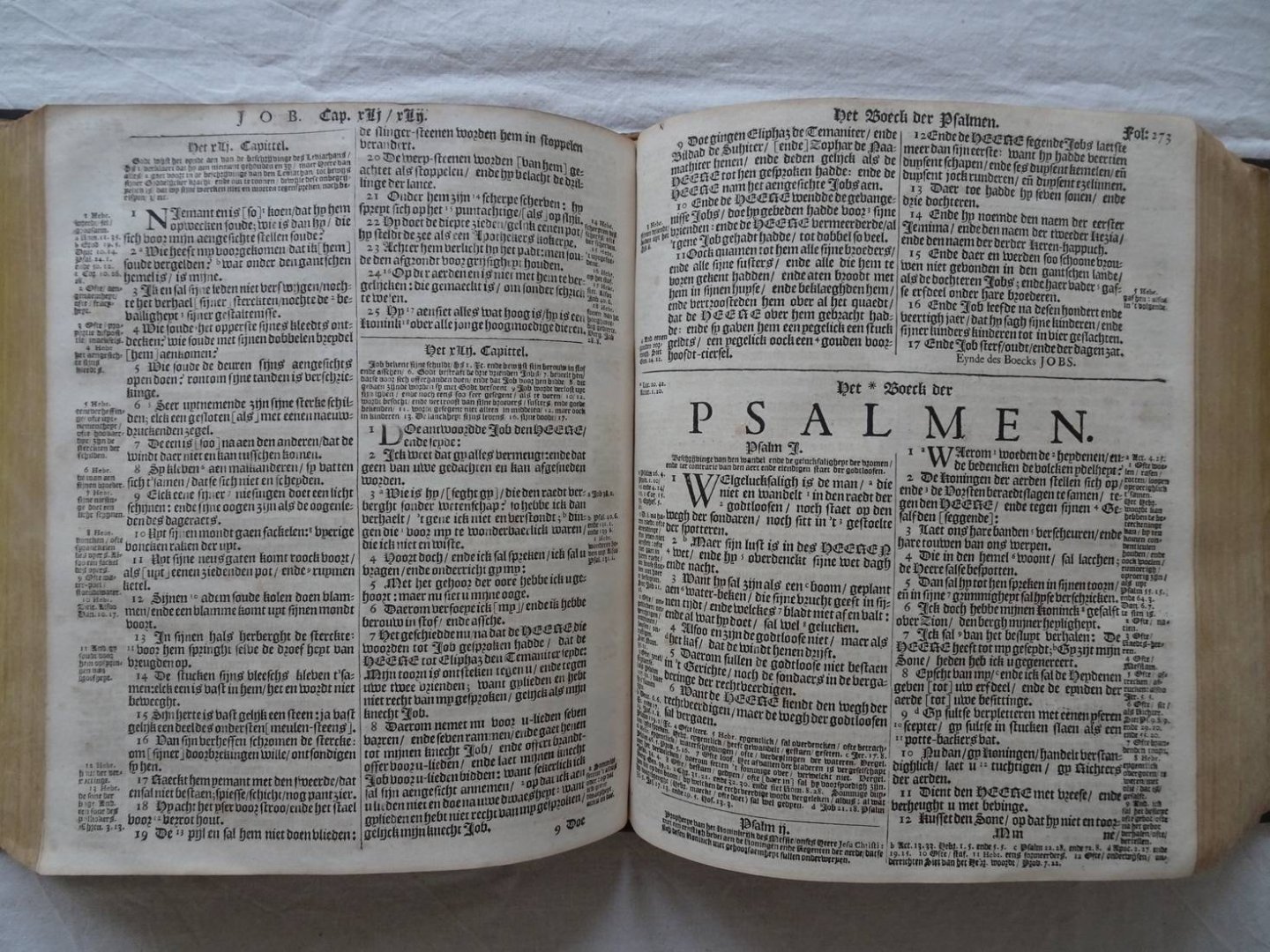  - Biblia, dat is De gantsche H.Schrifture, vervattende alle de Canonijcke Boecken des Ouden en des Nieuwen Testaments. Door Last der Hoogh-Mog: Heeren Staten Generael van de Vereenighde Nederlanden, en volgens het besluyt van de Synode Nationael...