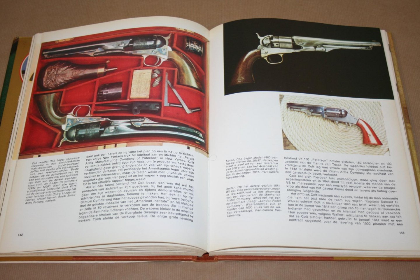 F. Wilkinson - Handvuurwapens toen en nu