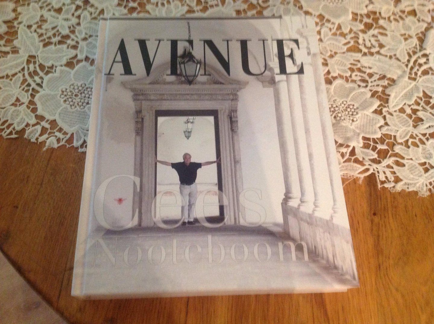 Nooteboom, Cees - Avenue / 15 jaar wereldliteratuur verzameld door Cees Nooteboom