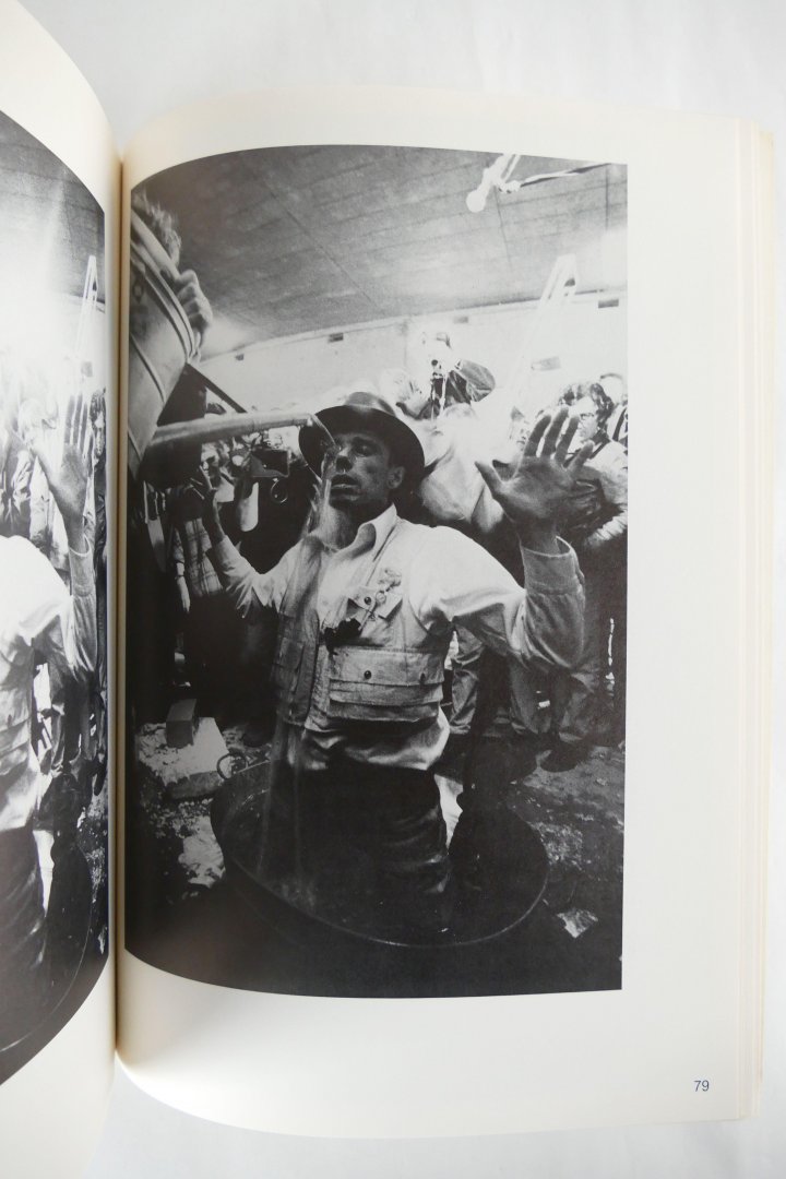 Ruetz, Michael - Beuys. 63 Photographien und ein Text von Novalis