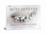 Ruta Sepetys - Penguin mini Between shades of gray (dwarsligger)