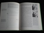 Hemels, Joan - De krant in bedrijf, 75 jaar samenwerking en samenleving