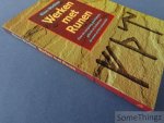 Klaus Würthner. - Werken met runen. Over de oorsprong, geschiedenis, gebruik en invloed van de runenen en het runenorakel.