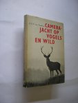 Tienhoven,G.K.C. van, tekst en foto's - Camerajacht op vogels en wild.