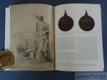 Jeffrey Tyssens, Dominiek Dendooven (red.). - De heeren broederkes van den moortelbak: 250 jaar vrijmetselarij in West-Vlaanderen.