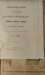VERDELET, JULES, MUMM, A.C.C. - Meetkunstige theorie ten gebruike bij de beschrijvingsmethode voor het uitlsaan van knippatronen van lambrequins, draperieën en gordijnen. ten dienste van de behanger en coupeur. Vrij bewerkt naar Jules Verdelet.