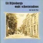 PLAS, JAN VAN DER (VERTELD EN GEILLUSTREERD DOOR) - Uit Rijnsburgs oude schoenendoos deel 1