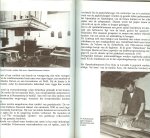 Genders, Charles .. Zaanse buurt Openluchtmuseum, Arnhem - Museumboek voor Gelderland .. foto opvoorkant Speelwagen, 19e eeuw, Boerenwagenmuseum