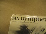 Larcher, David & Stearns, Philip O.  (fotografie) | Vane, Norman Thaddeus (editor) - Six nymphets