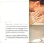 Stangl,, Marie-Luise en bewerkt door Ingeborg Johannsen en Iris Pfeifer met tekeningen en foto's - Uzelf, mevrouw ..Verzorgd van top tot teen, en met vele aspecten van de lichaamsverzorging