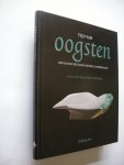 Vliet, Paul van, interviews / Haas, R. de, samenst., Hefting, P. inl. - Tijd van oogsten. Befaamde beeldhouwers in Nederland. (40 sculpturen van 12 kunstenaars die de 65 gepasseerd zijn, geexposeerd in het 17e eeuwse park)