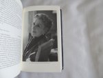 Karen Blixen; Tom Engelbrecht; Frans Lasson - Karen Blixen i Danmark. Breve 1931 - 62. Part  1 and Part 2