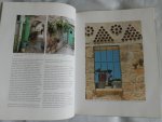 Rivka Gonen; David Kroyanker; Israel Museum (Jerusalem) - To live in Jerusalem : Weisbord Pavilion, June 1993 - April 1994