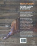 Hazebroek, Jeroen, Elenbaas, Leonard - Hete vuren / grillen en koken op houtskool & briketten