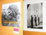 Paulo Rocha, Vitoria Mesquita, Jose Pessoa (texts) - Fotografias de Joao Martins. Os putos