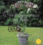 Rick van Eijk en Marlie Senden - Woon & Tuindecoraties met frames