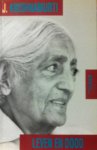 Krishnamurti , Jiddu . [ ISBN 9789069632568 ] [ isbn 906963256X ] - Krishnamurti  Over... Leven  en  Dood .  ( Niets anders heeft de mens door de eeuwen heen zo gefascineerd als het ontstaan en het weer afsterven van leven . ) In de serie Krishnamurti over... worden twaalf belangrijke thema's uit het werk van -