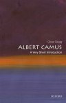 Oliver (associate Professor Of French And Francophone Studies At The University Of North Carolina Gloag - Albert Camus: A Very Short Introduction