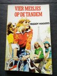 Hagers - Vier meisjes op de tandem
