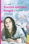 [{:name=>'Corien Oranje', :role=>'A01'}] - Zoenen met een beugel / AVI-boeken