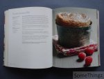 N/A. - Larousse. - Het grote Larousse patisserieboek. N/A. - Larousse. - Het grote Larousse patisserieboek.