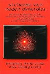 Clow , Barbara Hand . & Gerry Clow . [ isbn 9789075636604 ] 3222 - De Alchemie van Negen Dimensies . ( De ontraadseling van de verticale as door de mens is graancirkels en de maya kalender . ) Dit is het vervolg van / op het Pleiadisch Plan . ) In 1995 ontving Barbara Hand Clow van de Pleiadische Godin Satya een  -