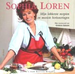 Loren , Sofia . & Met een voorwoord van Giorio Armani . & Foto,s van Alison Harris . & Janet Hetebr? . [ isbn 9789044711097 ] 1526 ( Bekend van een eerder uigave van Con Amore . ) - Mijn Lekkerste Recepten en Mooiste Herinneringen . ( In dit met passie geschreven kookboek heeft Sophia Loren, een van de grootste filmdiva's aller tijden, haar lievelingsrecepten verzameld en verklapt ze haar geheimen van enkele van de lekkerste -
