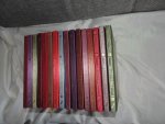 Cable, Mary/Lionel Casson/Frederic v. Grunfeld/Thomas Dickey/Peter Andrews/Robert Cowley/Christopher Hibbert/ Henry Wiencek/ Geoffrey C Ward/Olivier Bernier - Treasures of the World: 16 DELEN; The African Barbarian French Kings of El Dorado Spain  god-kings of Mexico rulers of Russia Britain Princes of Germany emperors of China Lords of Japan Popes Maharajas Pharaohs Greek conquerors Renaissance Princes