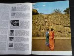 Magazine The Unesco Courier - The Ramayana and the Mahabharata
