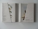  - mming Birds Address Book to keep and 16 colourful gift cards with envelopes. Compleet in orginele map (niet beschreven)
