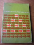 Veld, J.in `t ,  en Ir. K. van der Staay - Interne Bedrijfsorganisatie