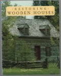 Nigel Hutchins - Restoring wooden houses (Restauratie van houten huizen)