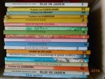 Bouma Hans / Dessens Evalien/ Jos Brink e.a - Geschenkboekjes  18 deeltjes